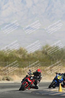 media/Oct-30-2025-Racers Edge (Thu) [[dabbdaf680]]/3-B Group/Session 2 Turn 2/